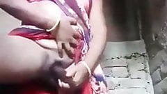 Desi Indian women fucking toy